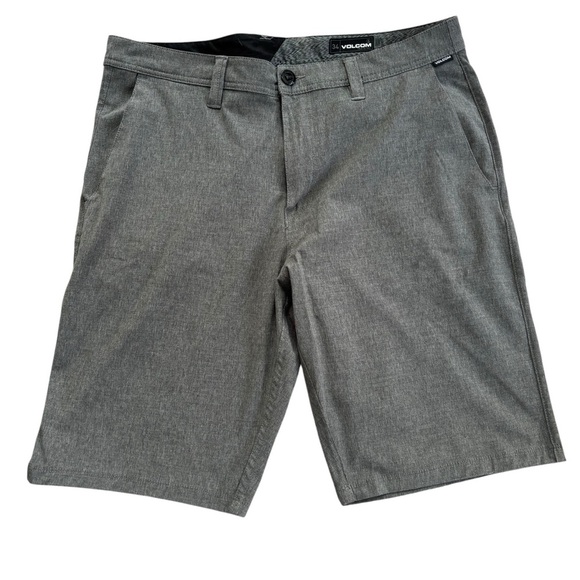 Volcom Other - Volcom Men's Charcoal Flat Front Dressy, Classic Shorts 34x21